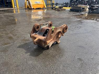 30T HYD QUICK HITCH image 1